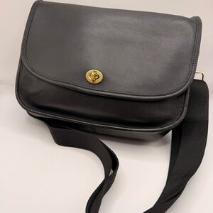 Vintage Coach City Bag Style 9790